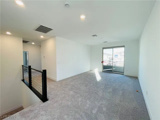 $3,200 | 10237 Mystic Falls Drive, Las Vegas, NV 89141