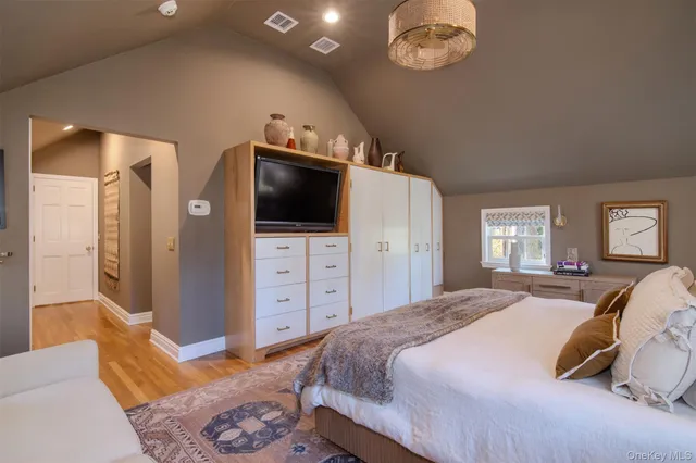 $2,075,000 | 16 Bertha Place, Irvington, NY 10533