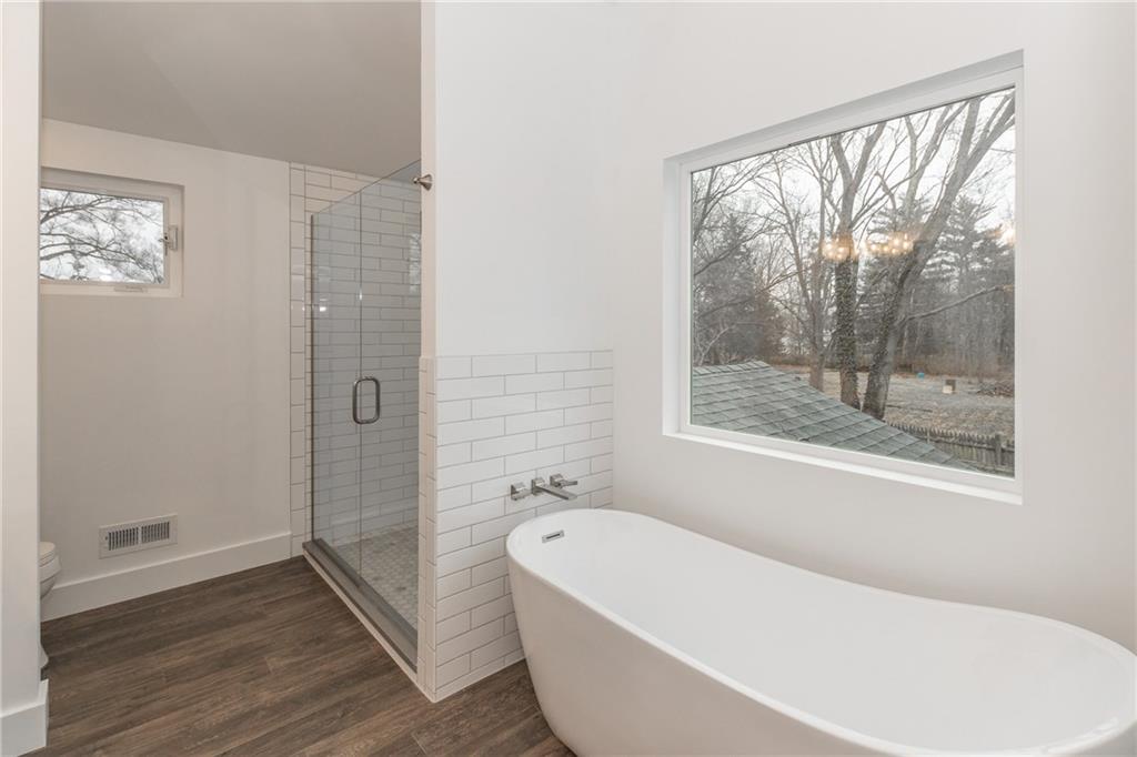 7218 Highland Road Indianapolis, IN 46268 - Photo 21 of 26 Gallery Image 21
