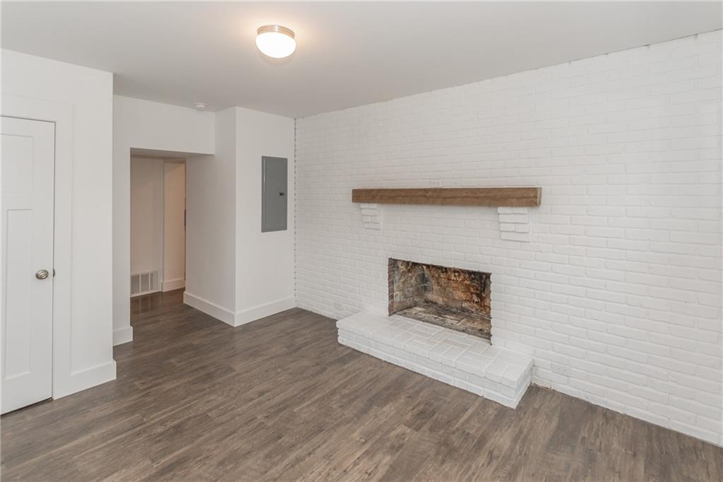 7218 Highland Road Indianapolis, IN 46268 - Photo 10 of 26 Gallery Image 10