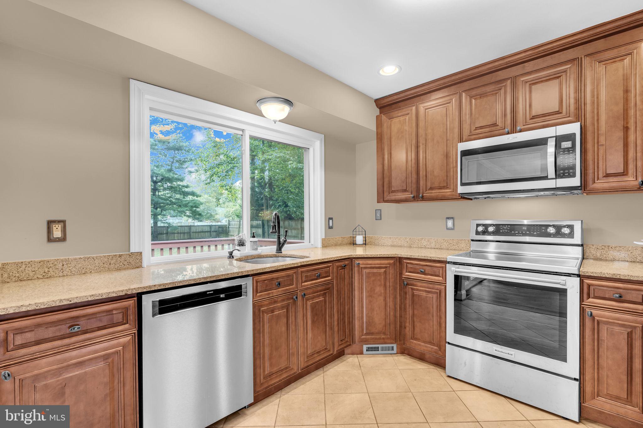 3692 Nile Road Davidsonville, MD 21035 - Photo 13 of 49 Gourmet Kitchen