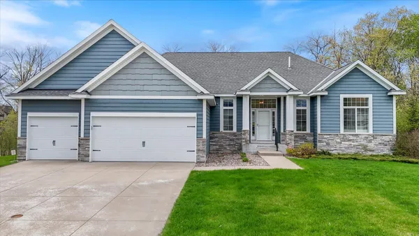$834,900 | 904 Saddle Club Court, Lino Lakes, MN 55014