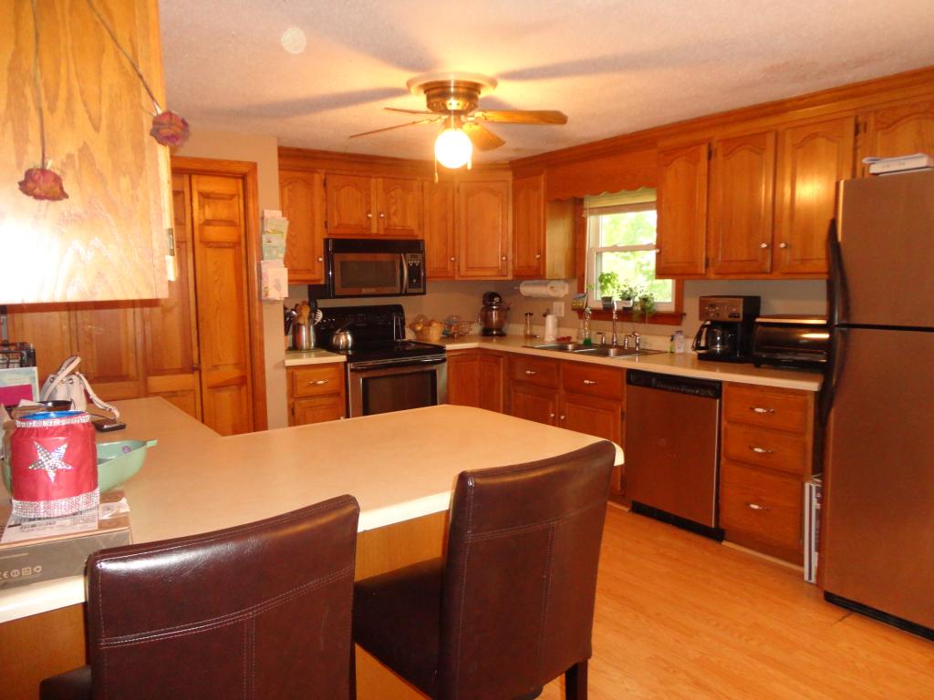 7 Crystal Hill Road Atkinson, NH 03811 - Photo 8 of 14