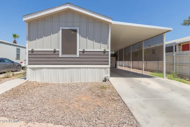 a view of a house with a outdoor space