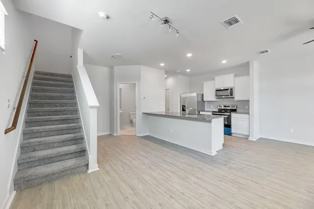 $1,775 | 605 West South Street, Unit 182, Leander, TX 78641