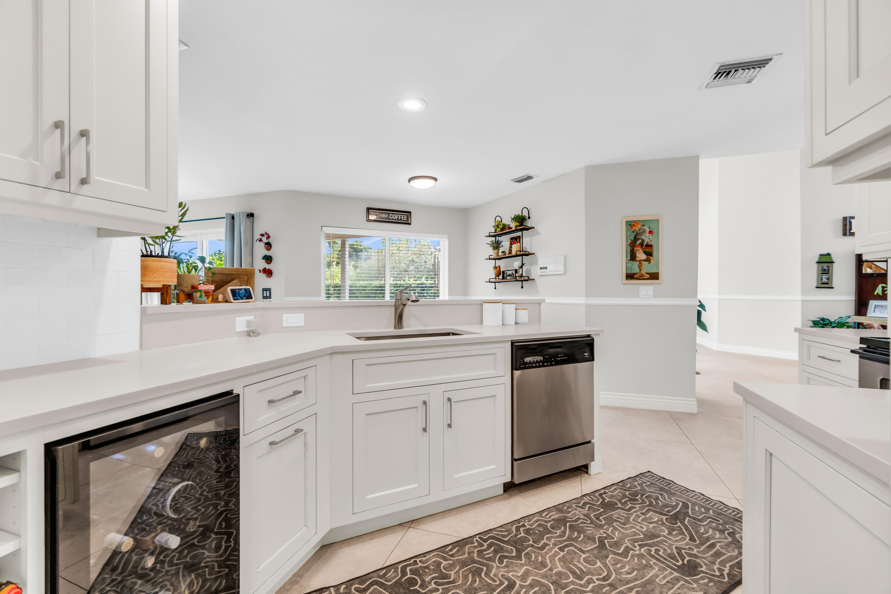23486 Torre Circle Boca Raton, FL 33433 - Photo 14 of 58 7