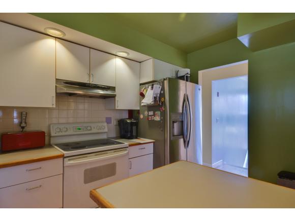 19 Rustic Drive Essex, VT 05452 - Photo 3 of 17