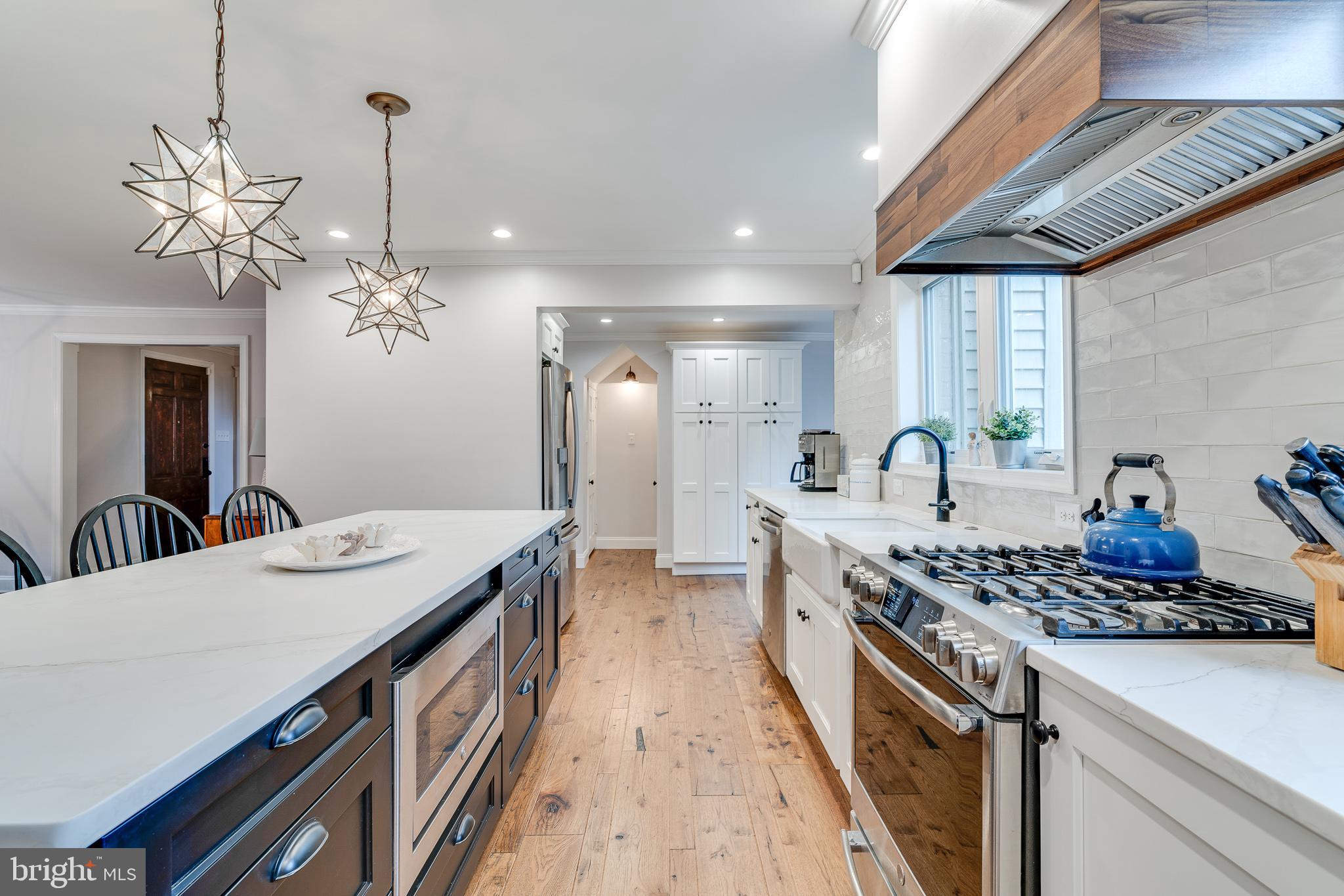 511 Broad Acres Road Narberth, PA 19072 - Photo 7 of 34 Top of the line appliances