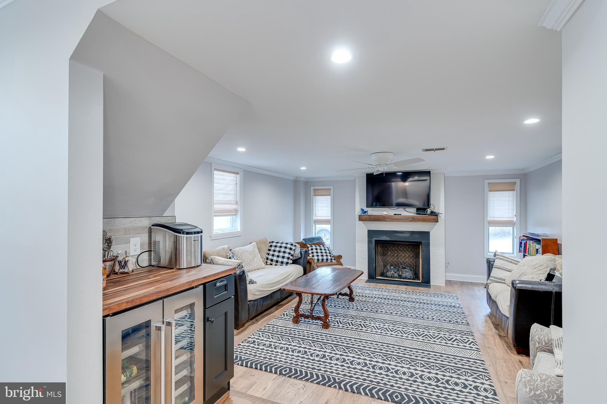 511 Broad Acres Road Narberth, PA 19072 - Photo 9 of 34 Spacious living room drink refrigerator