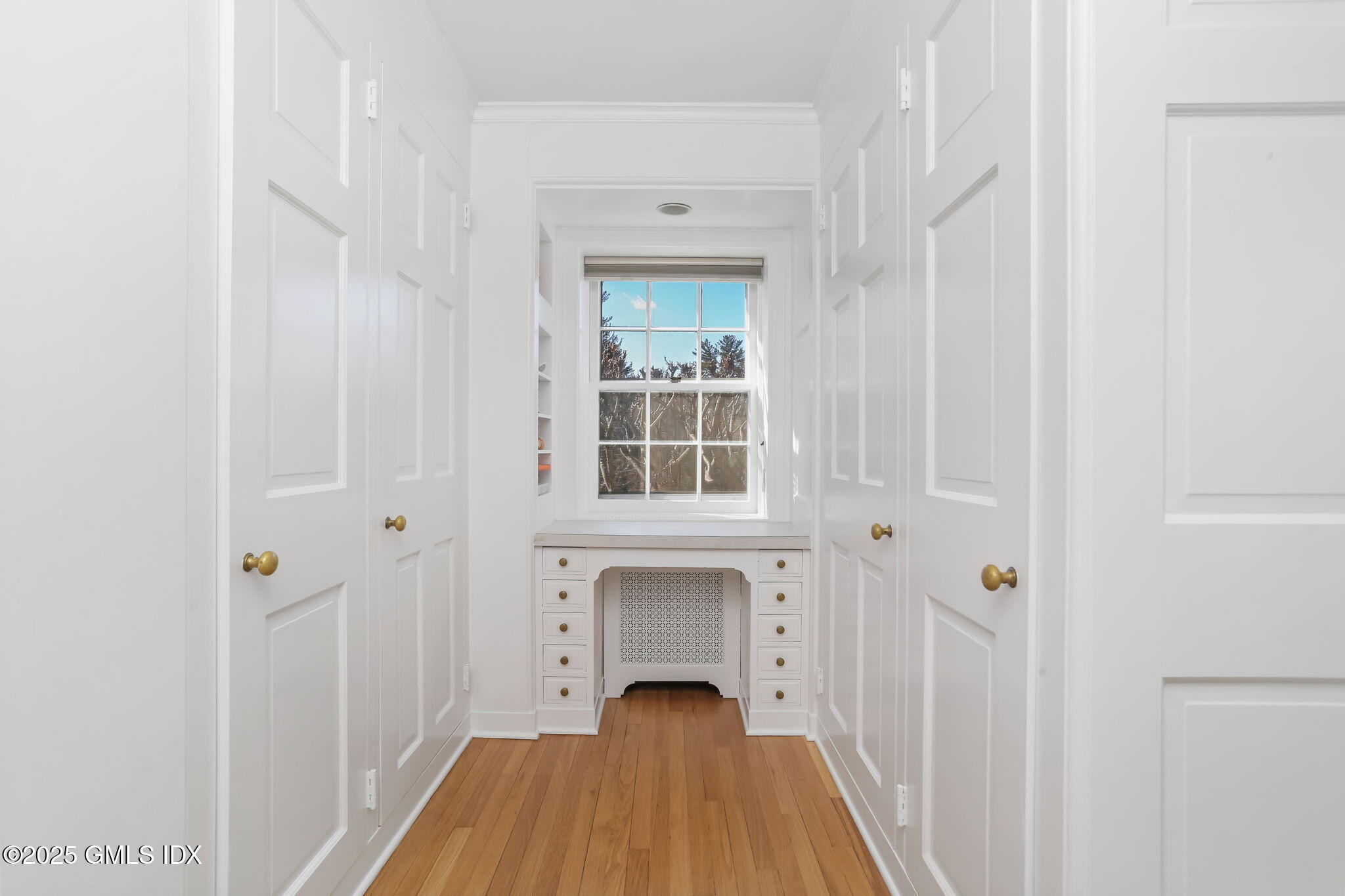 188 Stanwich Road Greenwich, CT 06830 - Photo 25 of 41 44-web-or-mls-188-stanwich-rd