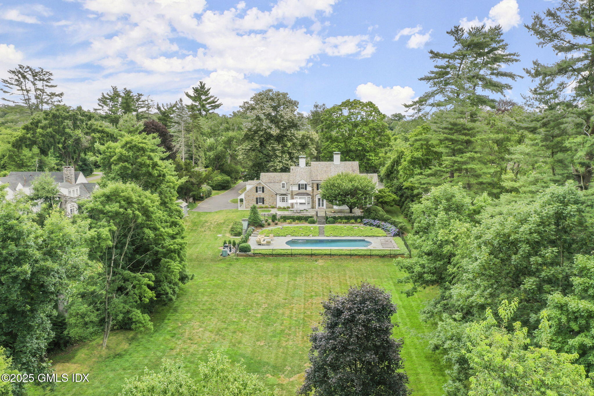 188 Stanwich Road Greenwich, CT 06830 - Photo 3 of 41 3-web-or-mls-188-stanwich-rd