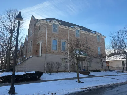 $950,000 | 2230 Goldenrod Lane, Glenview, IL 60026