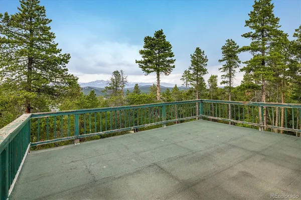 a view of an outdoor space with a street view