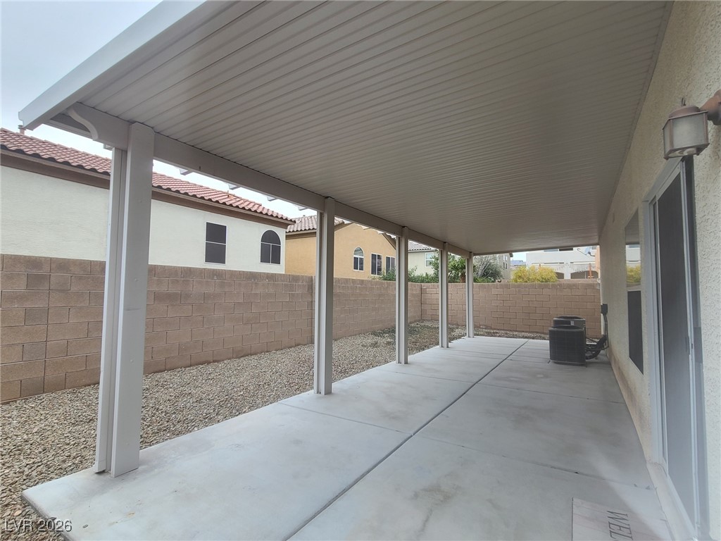 5645 Danforth Avenue Las Vegas, NV 89141 - Photo 12 of 34