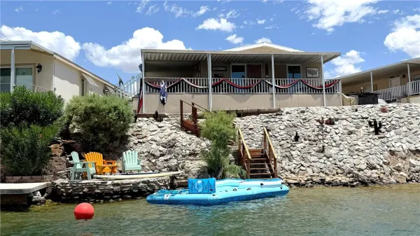 a view of houses with lake view