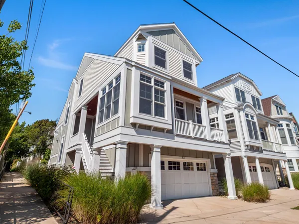 $1,598,000 | 57 North Shore Drive, South Haven, MI 49090