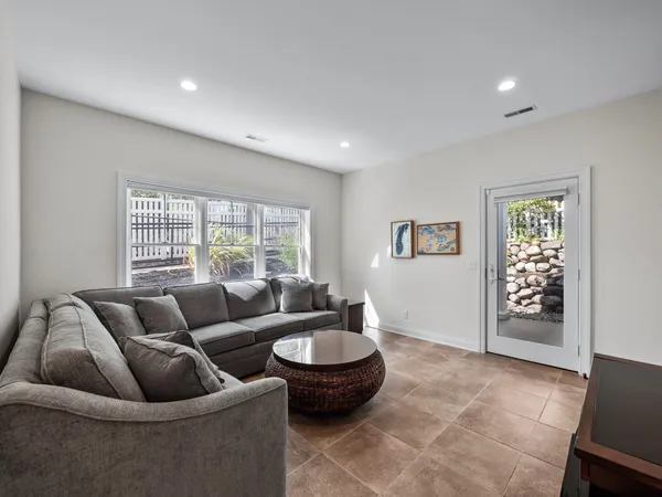 $1,598,000 | 57 North Shore Drive, South Haven, MI 49090