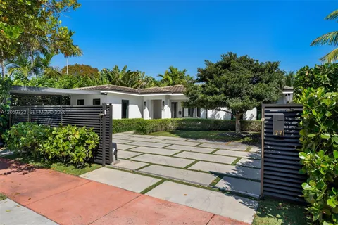 $2,750,000 | 771 Fairway Drive, Miami Beach, FL 33141