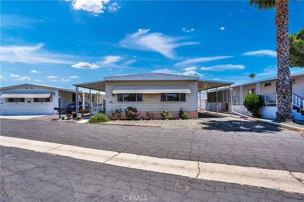 $45,000 | 332 North Lyon Avenue, Unit 68, Hemet, CA 92543