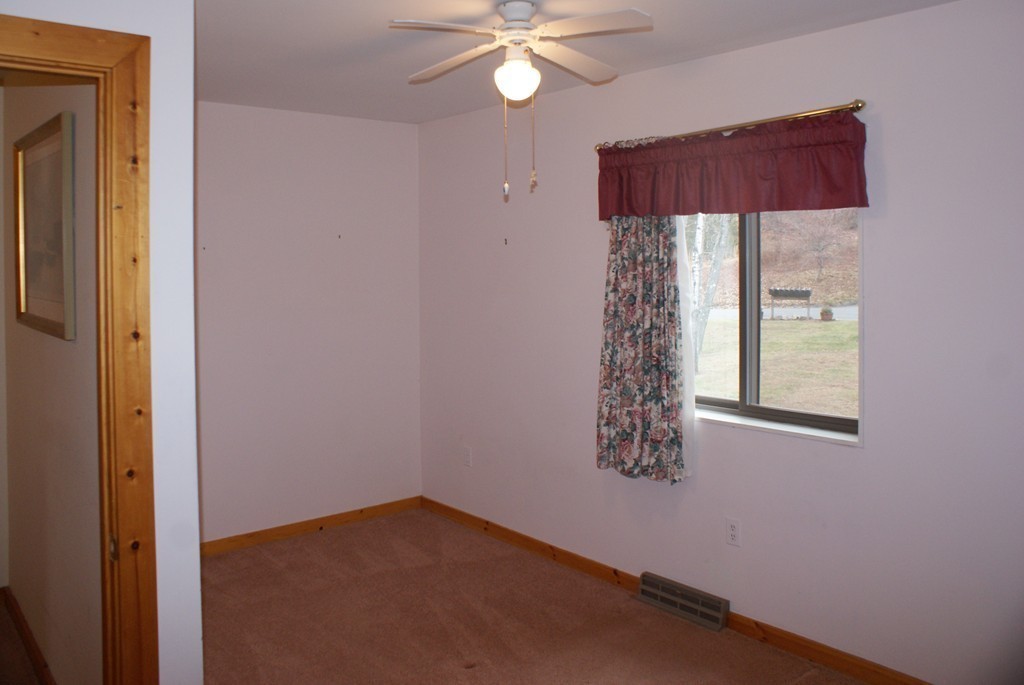 71 Spaulding Street, Unit 71 Amherst, MA 01002 - Photo 18 of 27 Gallery Image 18