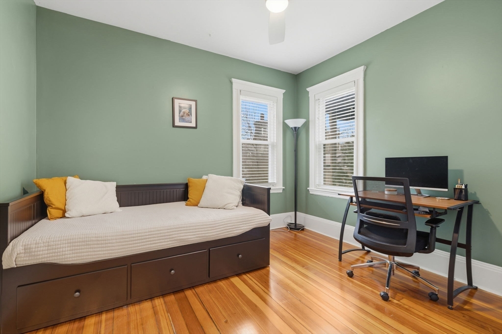 19 Rill Street, Unit 1 Boston, MA 02125 - Photo 16 of 22
