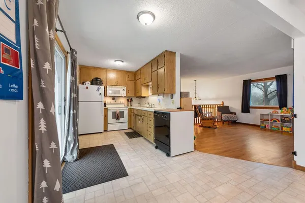 $229,900 | 331 Western Avenue South, Watkins, MN 55389