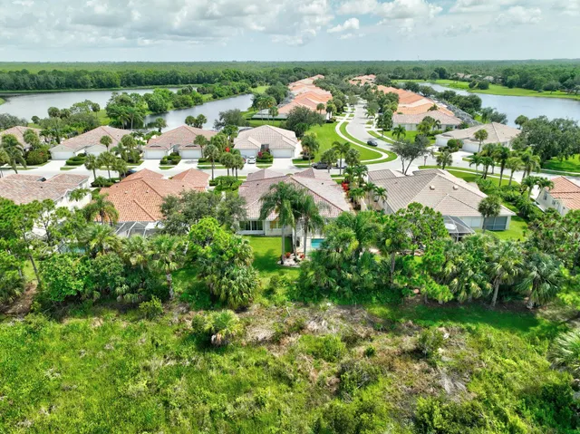 $564,000 | 3484 Southeast Cormorant Place, Hobe Sound, FL 33455