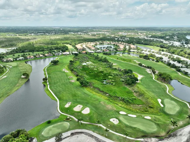 $564,000 | 3484 Southeast Cormorant Place, Hobe Sound, FL 33455