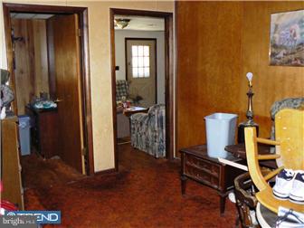 316 Doone Road Fairless Hills, PA 19030 - Photo 9 of 12 Office / Study