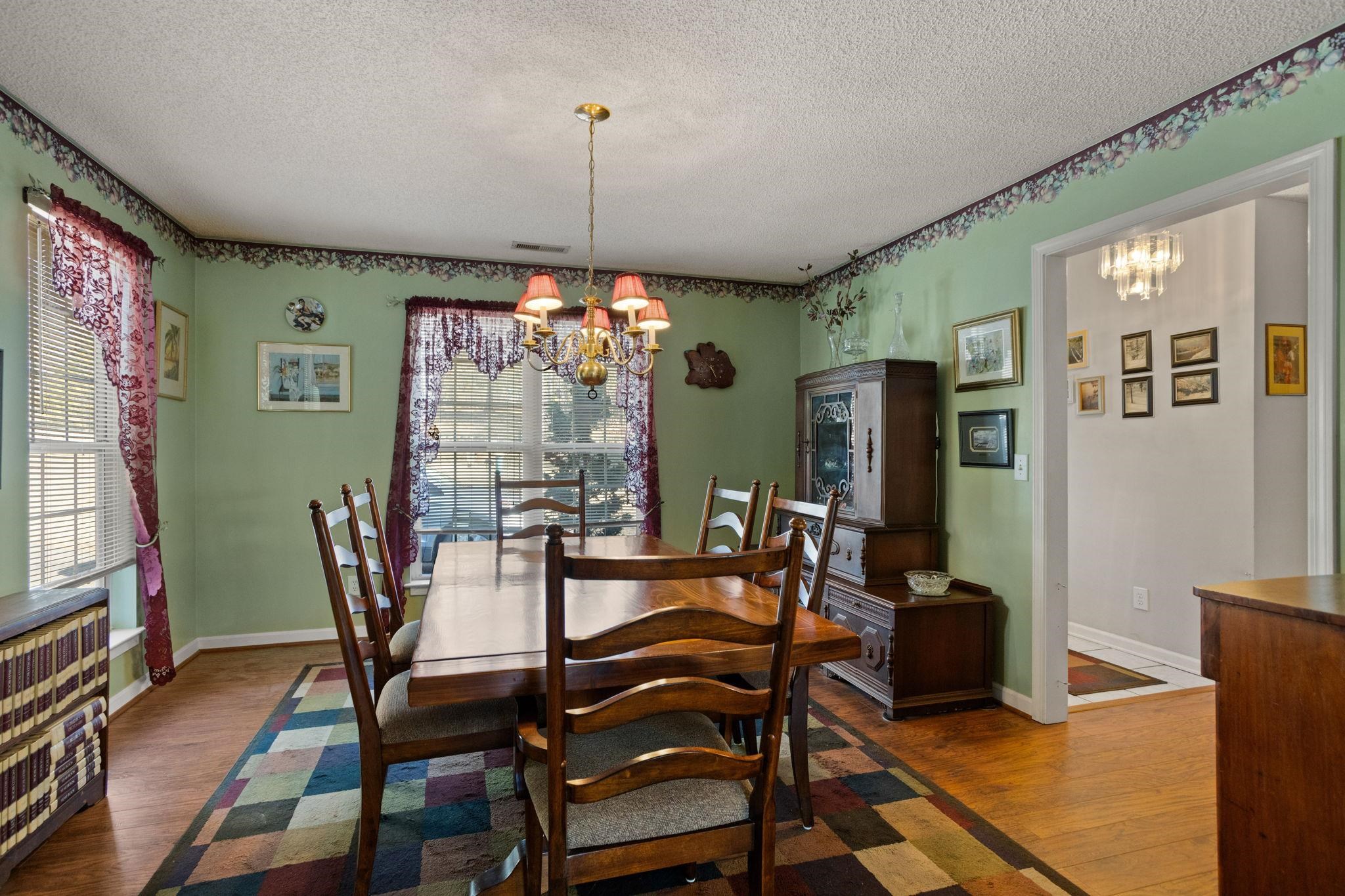 132 Englewood Drive Inman, SC 29349 - Photo 5 of 41 Gallery Image 5