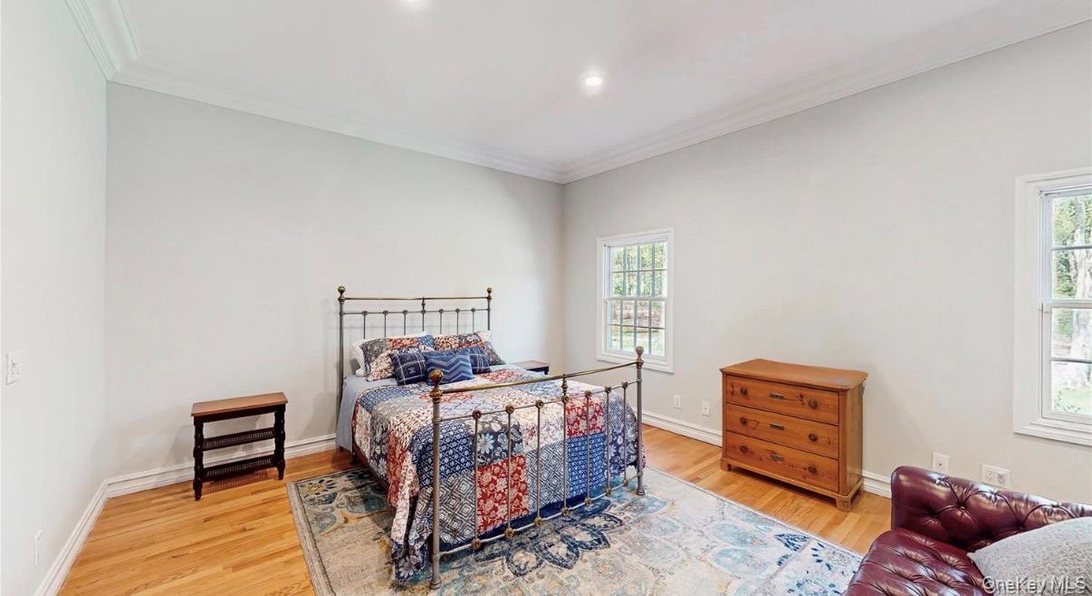 406 Duck Pond Road Locust Valley, NY 11560 - Photo 18 of 30