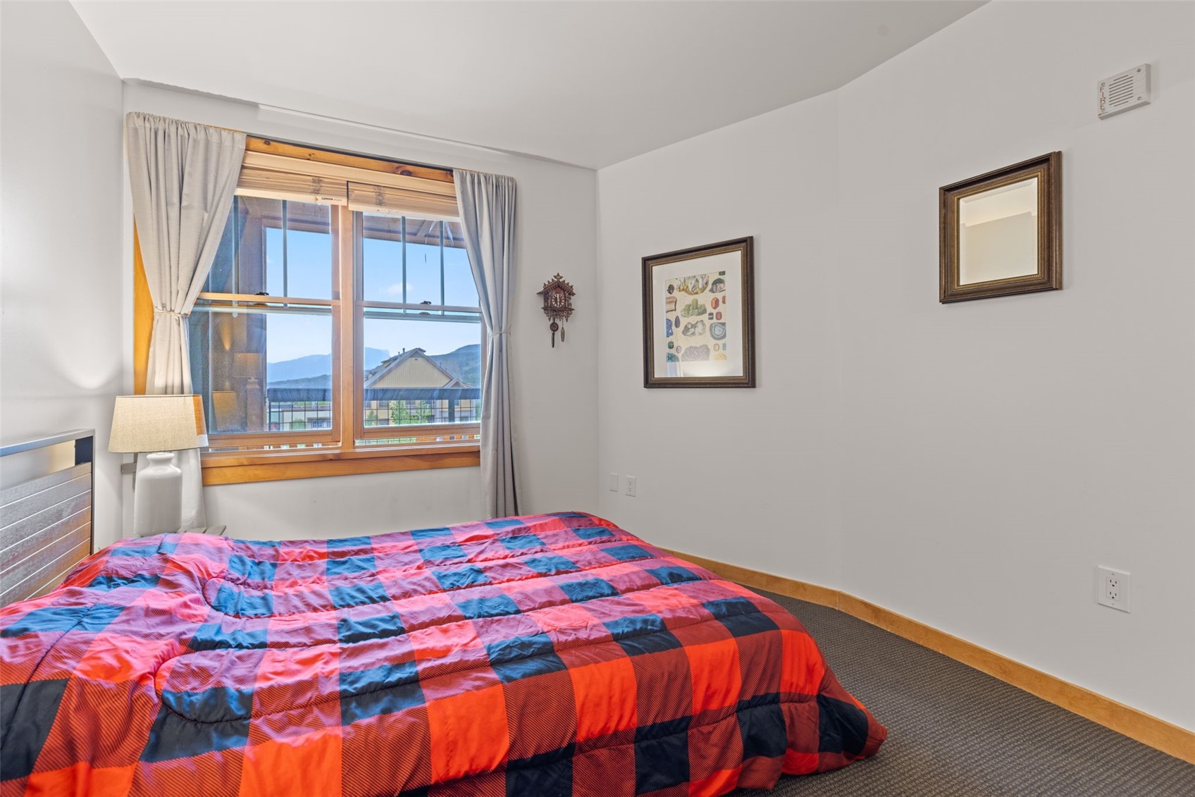 100 Dercum Square, Unit 8394 Keystone, CO 80435 - Photo 22 of 50 View of carpeted bedroom