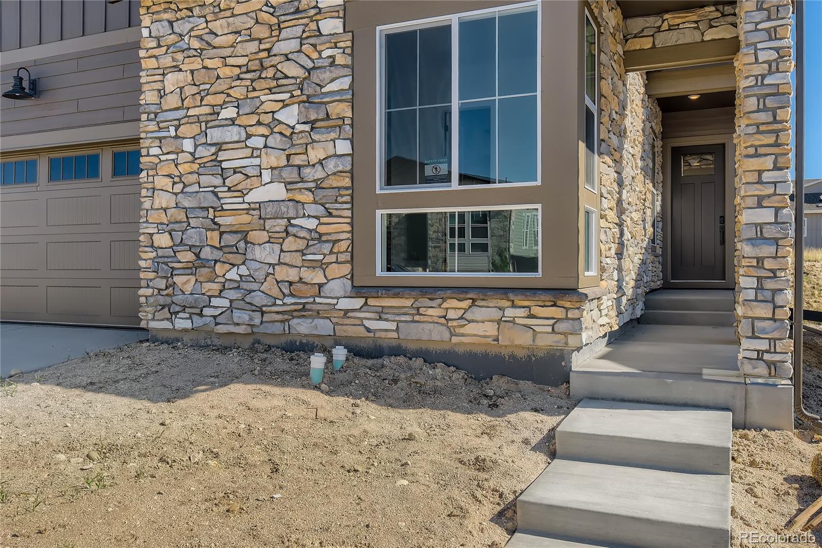 6712 Canyonpoint Road Castle Pines, CO 80108 - Photo 3 of 30