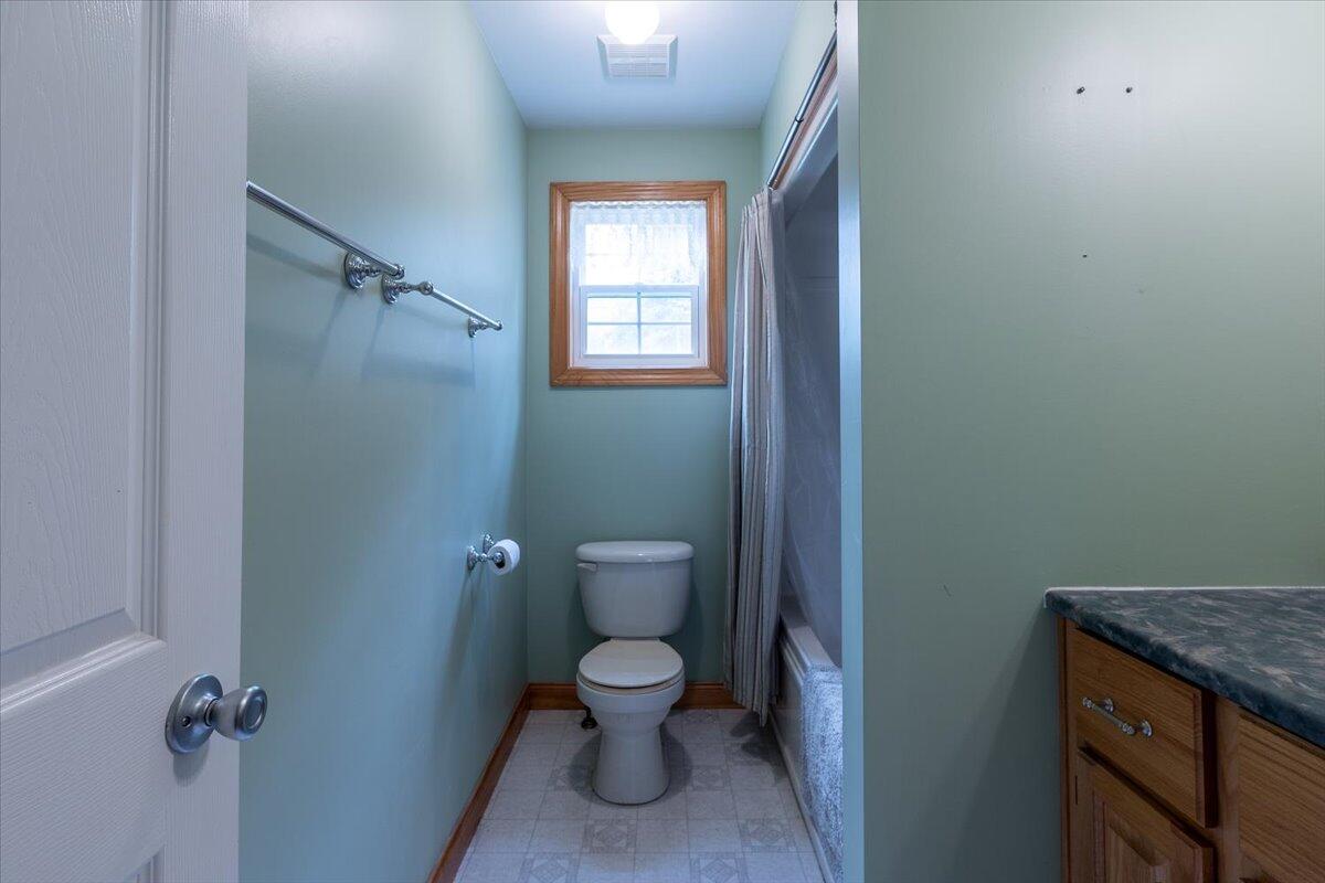 43 Tamarack Lane Cushing, ME 04563 - Photo 36 of 60 31-Tamarack Int-31 - Copy