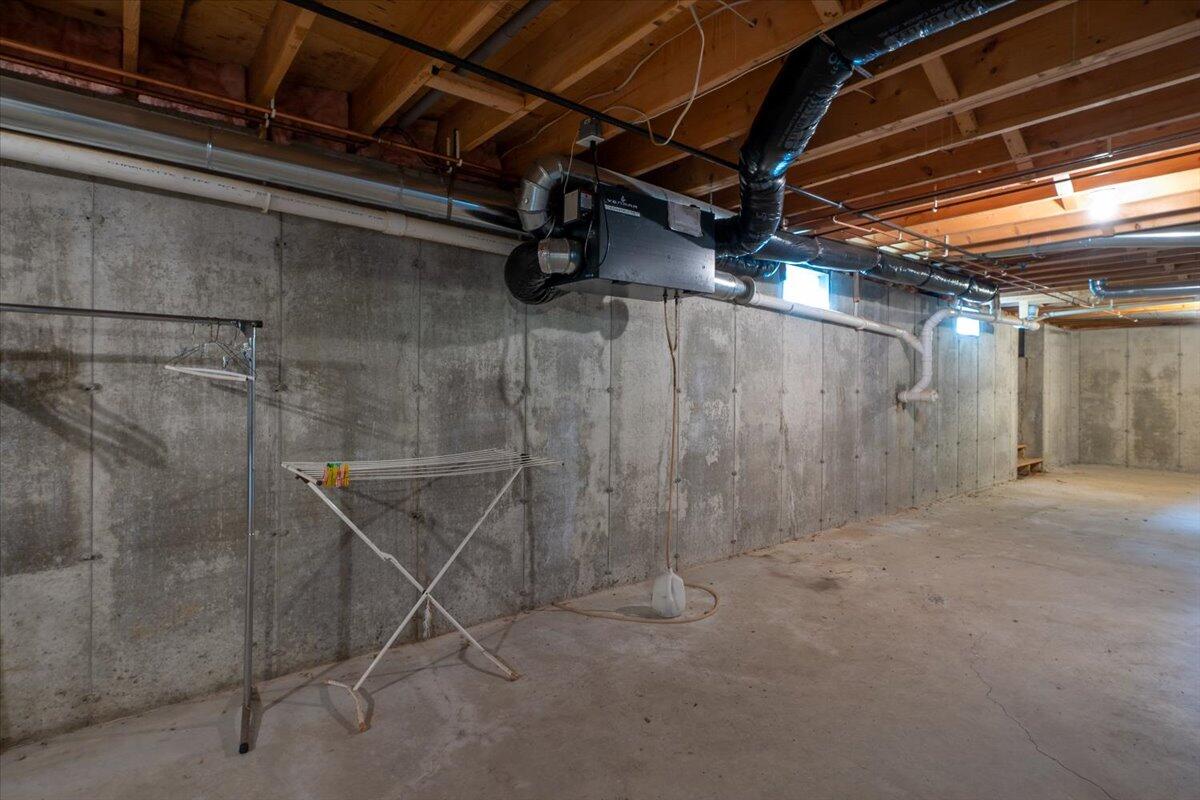 43 Tamarack Lane Cushing, ME 04563 - Photo 47 of 60 42-Tamarack Int-42 - Copy