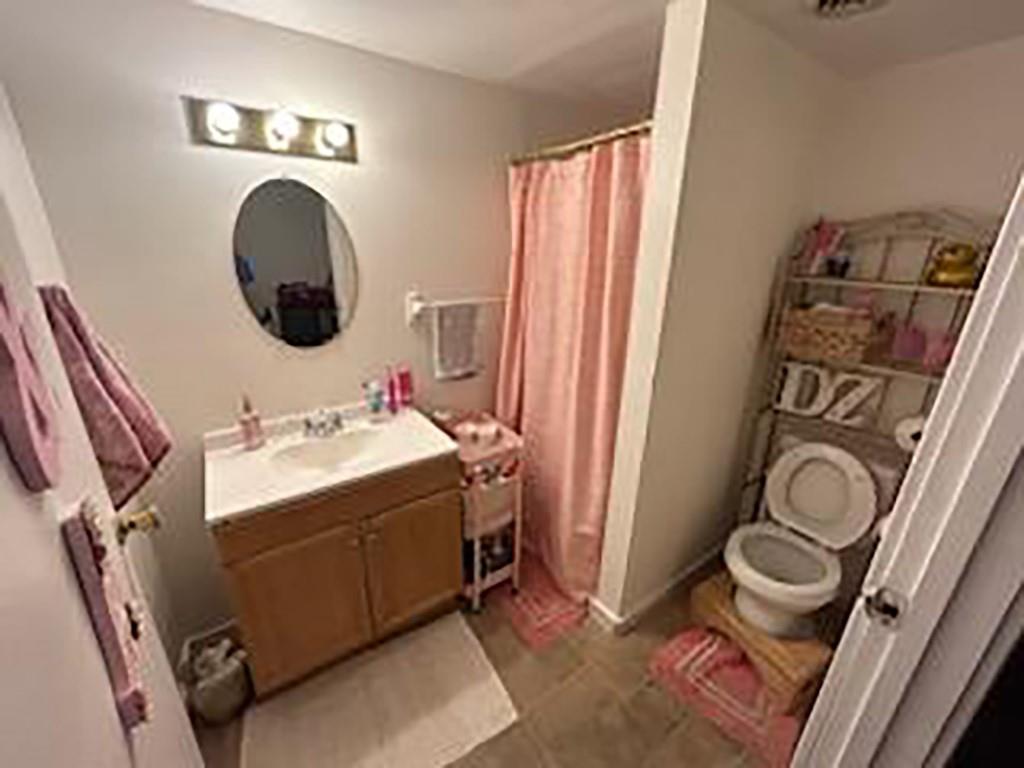 250-256 South 7th Street Indiana, PA 15701 - Photo 17 of 19 a utility room with dryer and washer