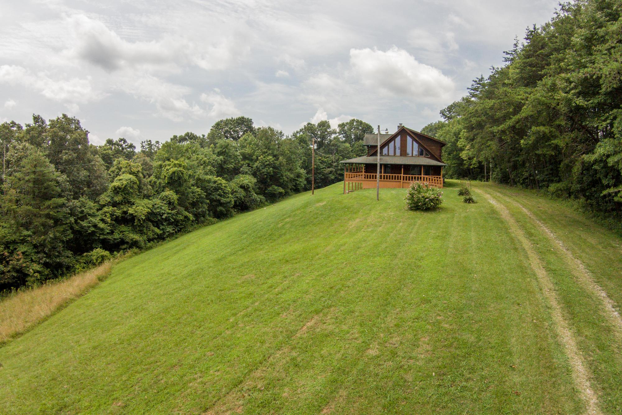 37235 Pleasant Ridge Road Graysville, OH 45734 - Photo 8 of 56