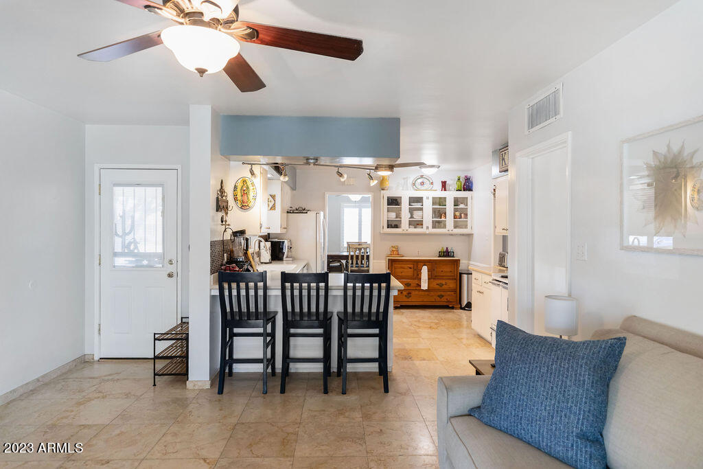 6816 East Coronado Road Scottsdale, AZ 85257 - Photo 12 of 31 20