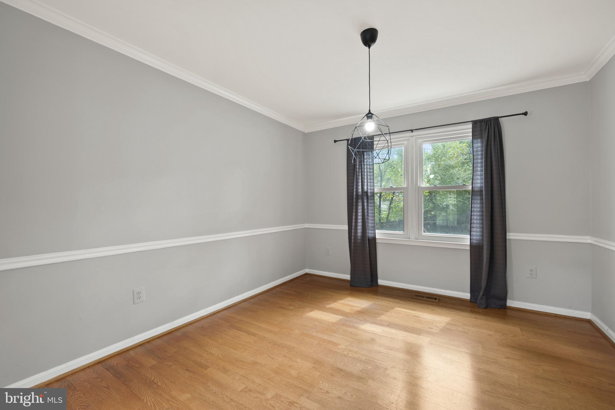 2017 Serpentine Terrace Silver Spring, MD 20904 - Photo 14 of 25 Dining Room