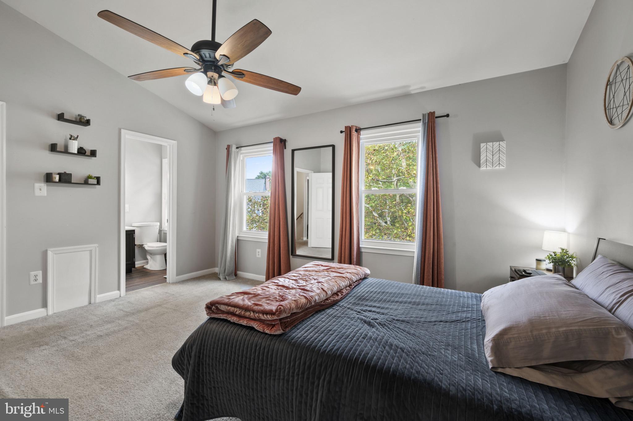 2017 Serpentine Terrace Silver Spring, MD 20904 - Photo 16 of 25 Main Room