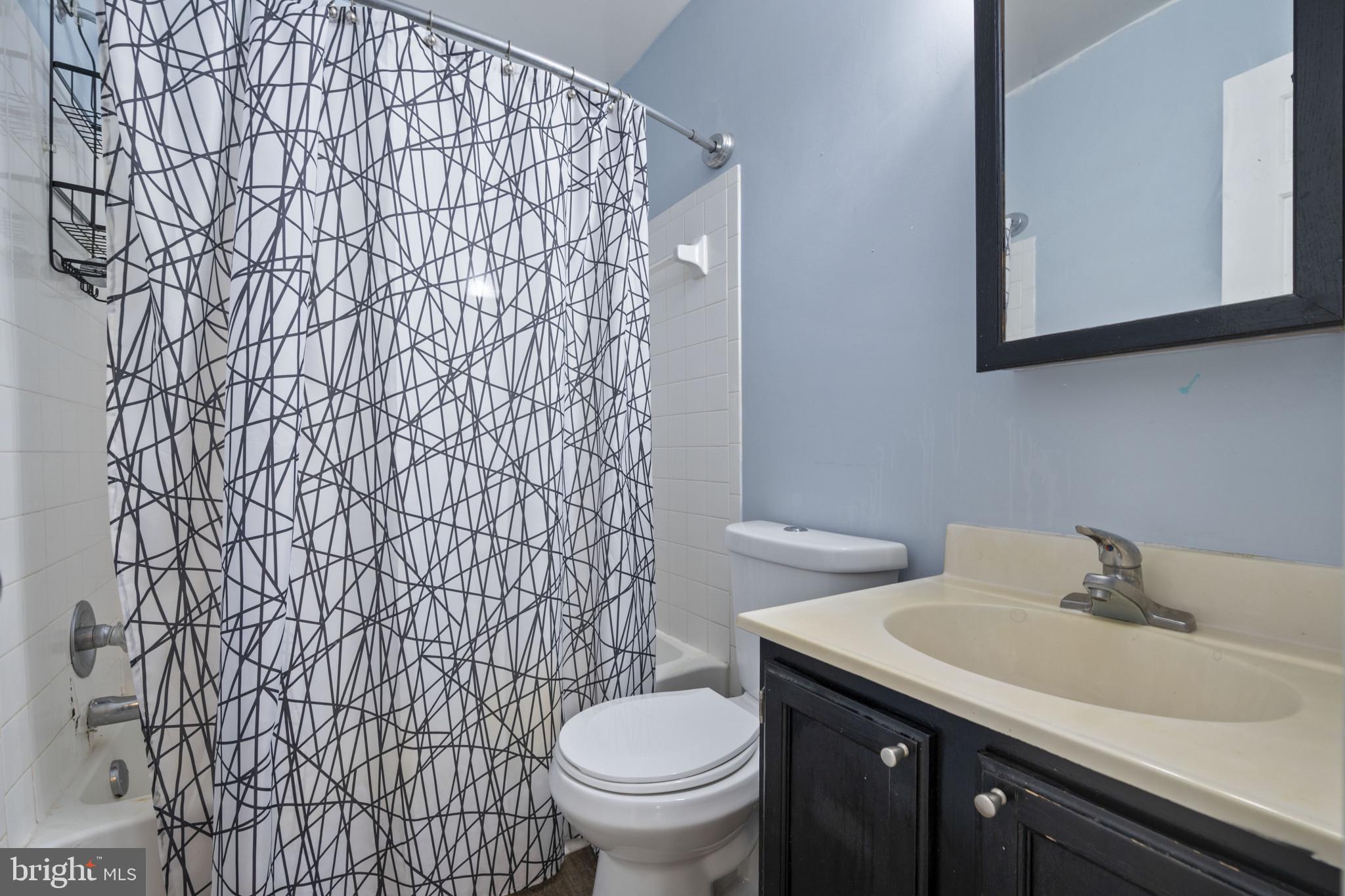 2017 Serpentine Terrace Silver Spring, MD 20904 - Photo 21 of 25 Second Bathroom