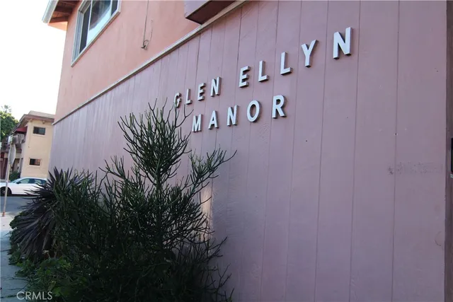 $1,595 | 930 East 1st Street, Unit 11, Long Beach, CA 90802