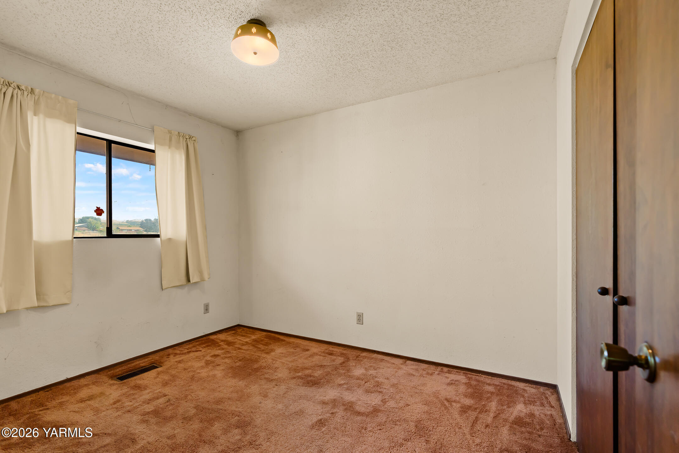 130 Bliss Road Zillah, WA 98953 - Photo 23 of 37 130BlissRd-26