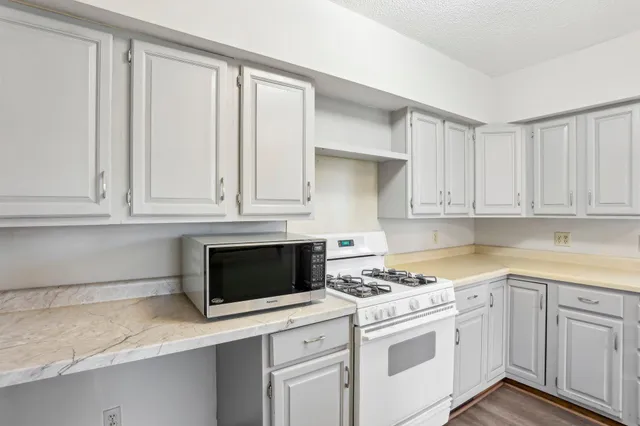 $219,900 | 13753 Forest Boulevard North, Hugo, MN 55038