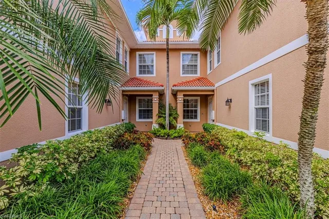 $7,500 | 7837 Hawthorne Drive, Unit 1102, Naples, FL 34113