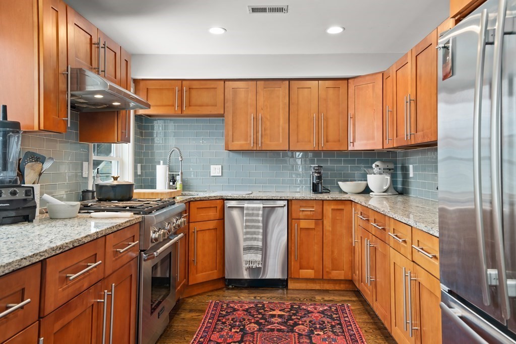 51 Vale Street, Unit 3 Boston, MA 02119 - Photo 6 of 17 Gallery Image 6
