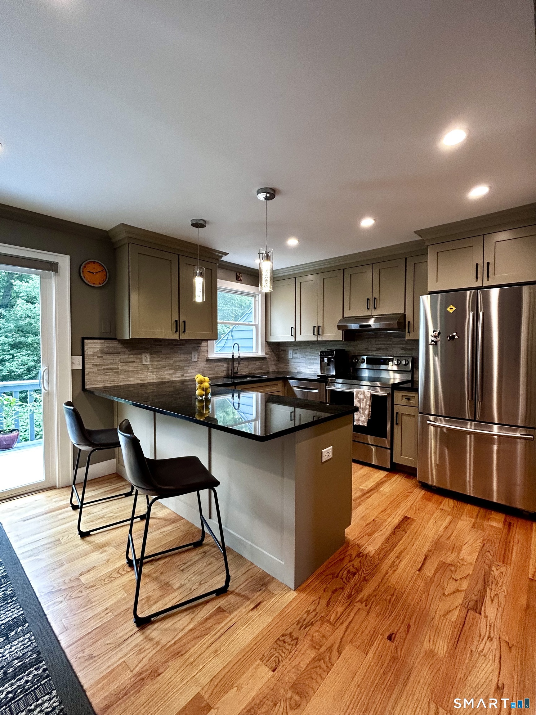4 Fawn Ridge Lane, Unit 4 Wilton, CT 06897 - Photo 3 of 7