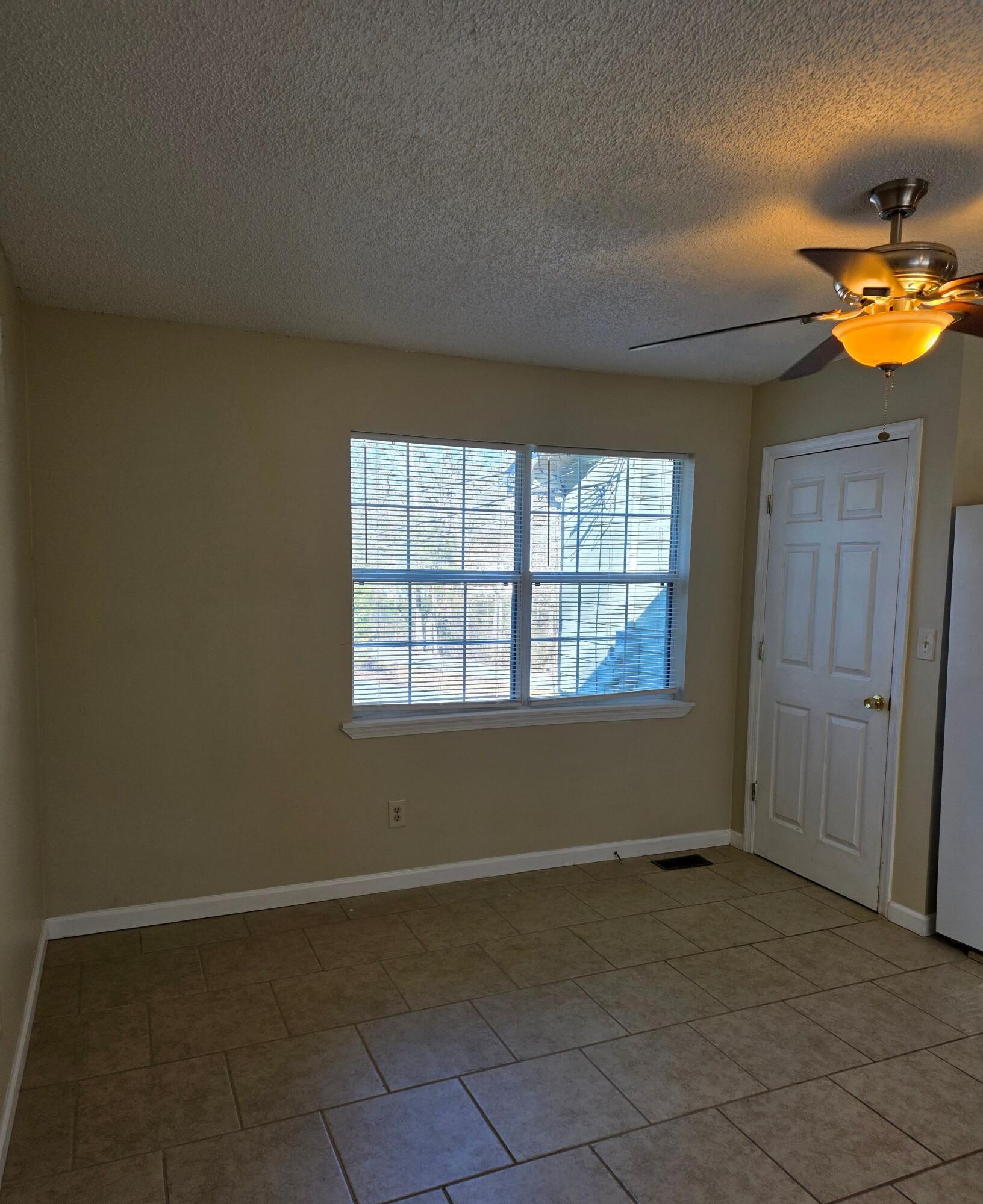 6626 Shirley Pond Road Harrison, TN 37341 - Photo 5 of 44 6626 SP pic Dining Room