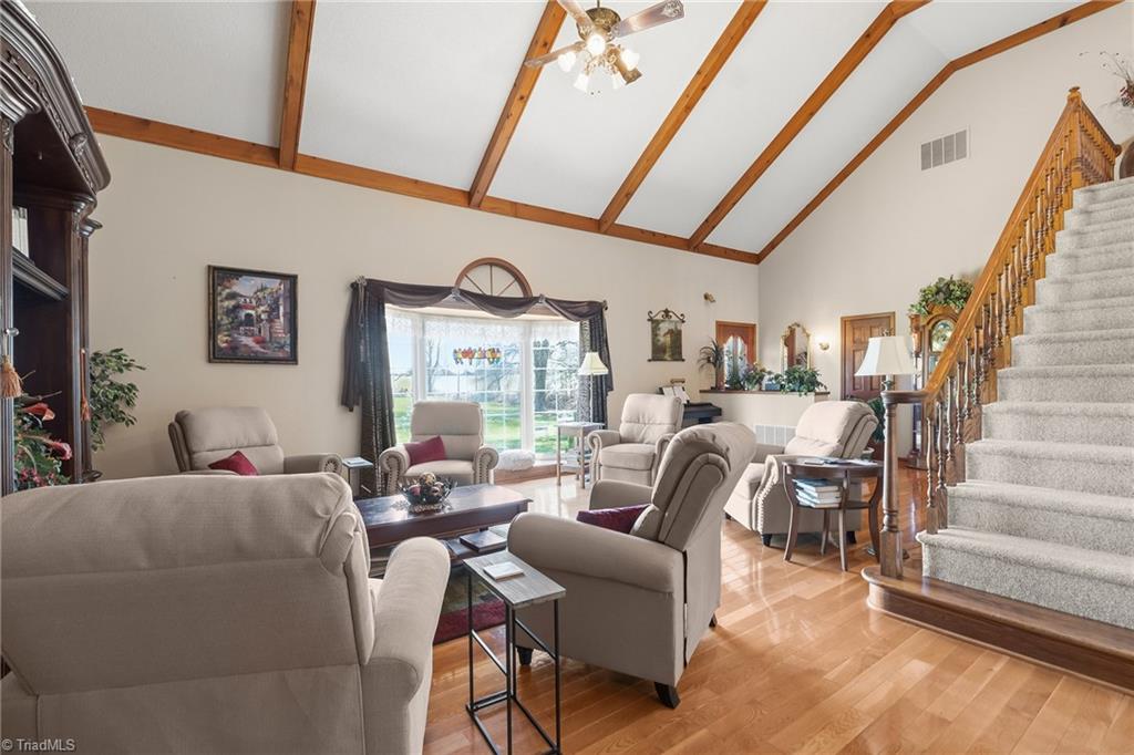 1924 Buck Shoals Road Hamptonville, NC 27020 - Photo 25 of 46 Living Room Pic#5