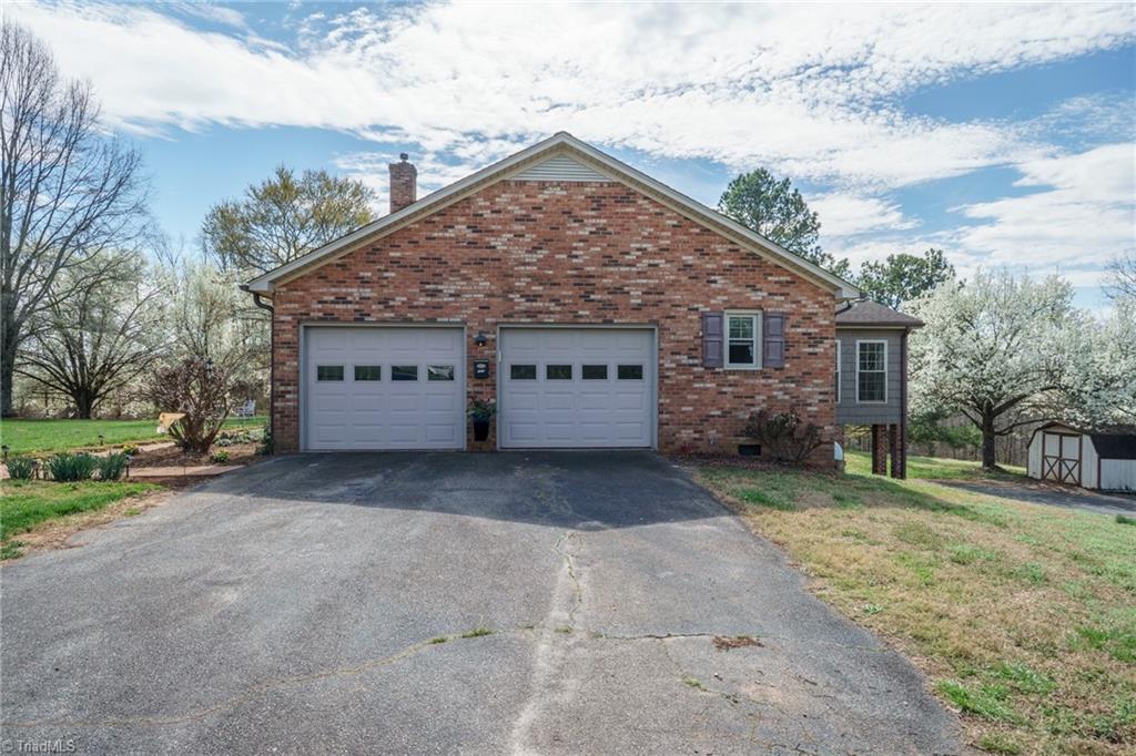 1924 Buck Shoals Road Hamptonville, NC 27020 - Photo 4 of 46 Side of house/Double attached Garage